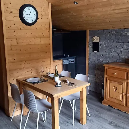 Apartment Cosy Avec Balcon Sud, Proche Pistes Ski, Animaux Admis, Parking Prive, Draps Inclus - Fr-1-467-113 *